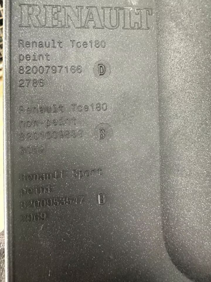 8200953547 Motorabdeckung für Renault Megane III RS