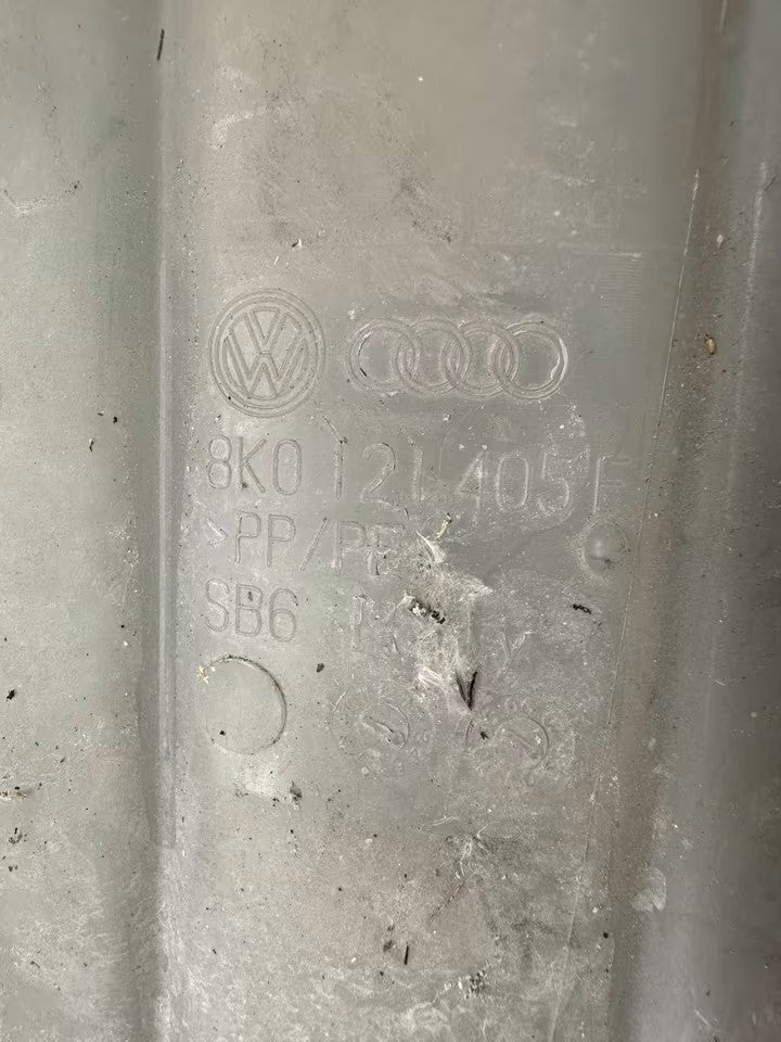 8K0121405F Ausgleichsbehälter Kühlwasserbehälter Audi A5 Q5
