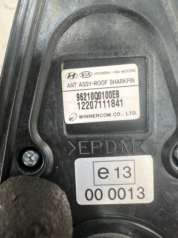 96210Q0100EB Antenne Dachantenne für Hyundai Bayon