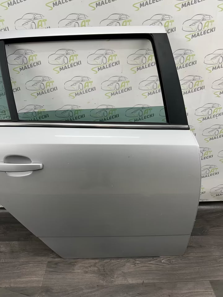 Türe Tür Hinten Rechts Opel Astra H Kombi Farbe Z176 Metallic