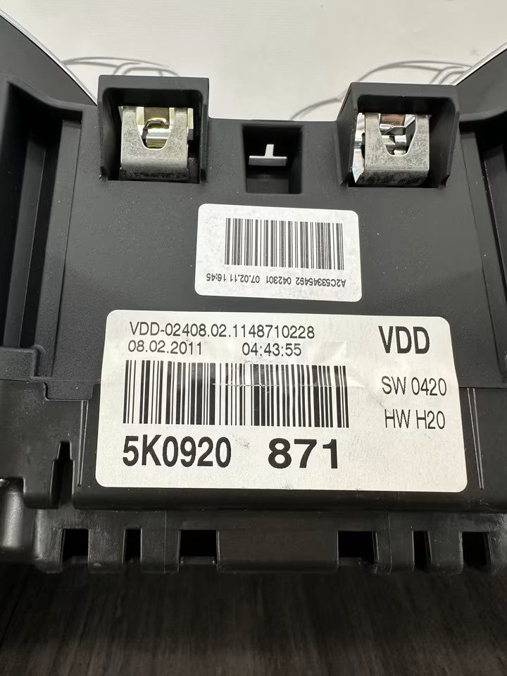 5K0920871 speedometer instrument cluster VW Golf VI 6 5K 1.4 TSI 122 hp