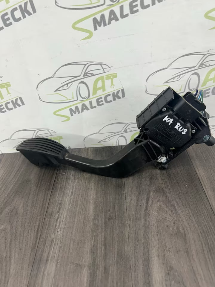 C497 Ford Ka Ru8 Gaspedal