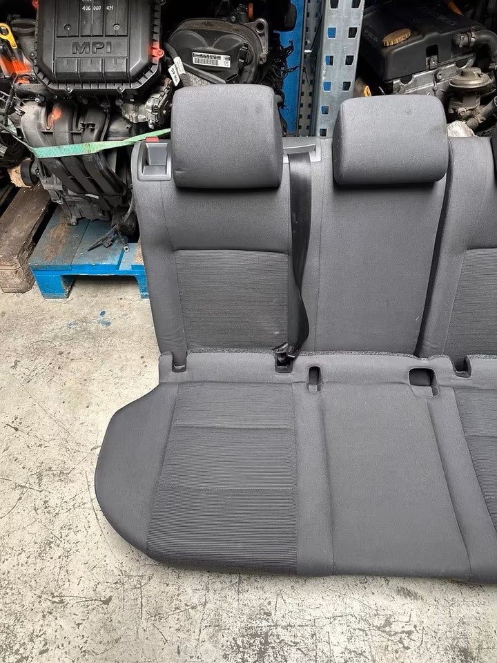 Innenausstattung Sitze Vw Golf V 5 1K 3-Tür Modell Stoff