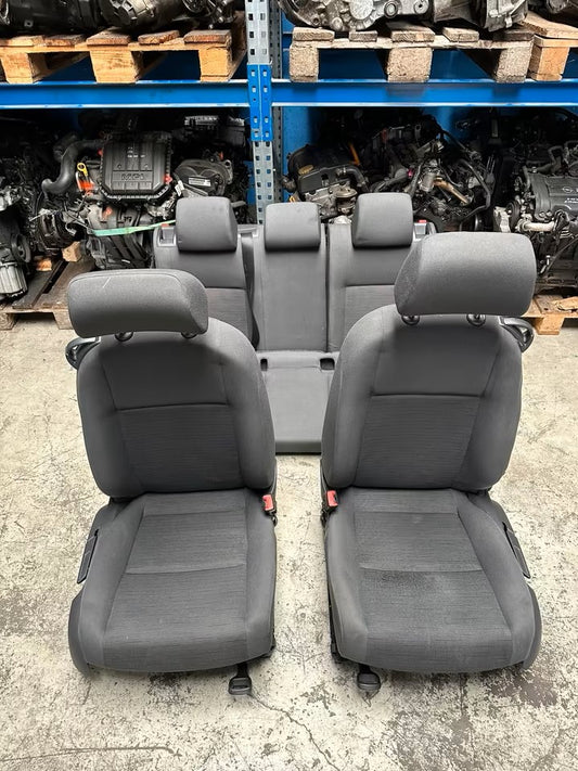 Innenausstattung Sitze Vw Golf V 5 1K 3-Tür Modell Stoff