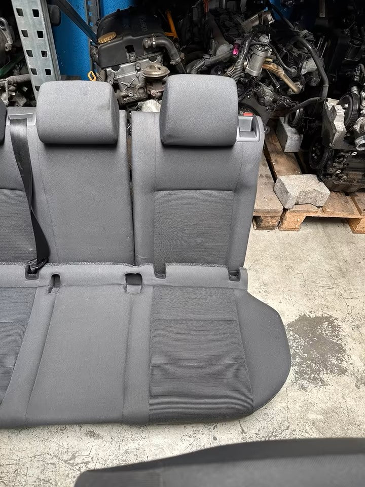 Innenausstattung Sitze Vw Golf V 5 1K 3-Tür Modell Stoff