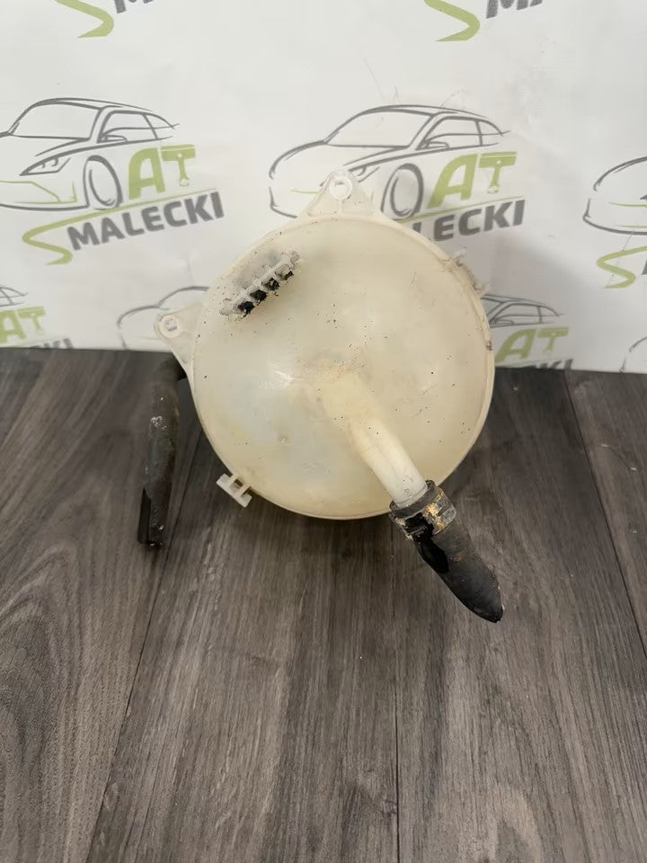 6Q0121407A Ausgleichsbehälter Kühlwasserbehälter VW Polo 9N2