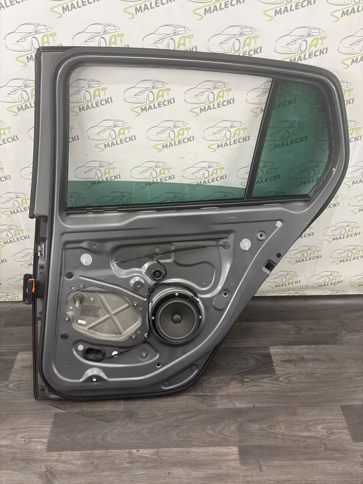 Türe Tür hinten rechts VW Golf V 5 1K Modell Farbe LA7T