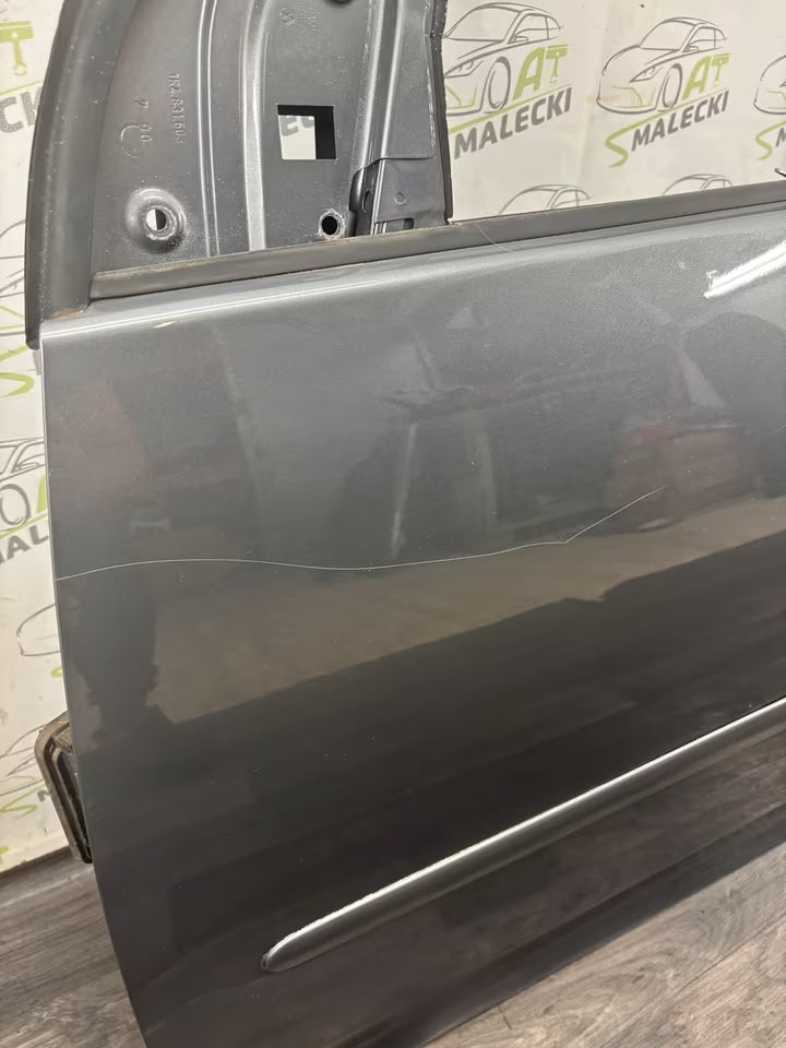 Türe Tür vorne links VW Golf V 5 1K Modell Farbe LA7T
