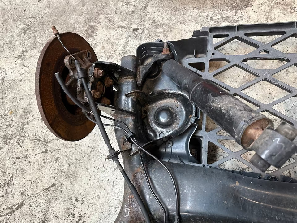 Hinterachse Achse Hinten Renault Megane III 3 RS Modell Gebraucht