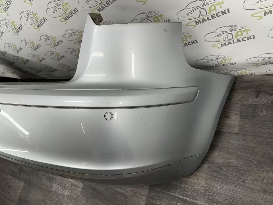 Stoßstange Hinten mit PDC AHK Vorrichtung Audi A3 8P 4-Tür LY7W