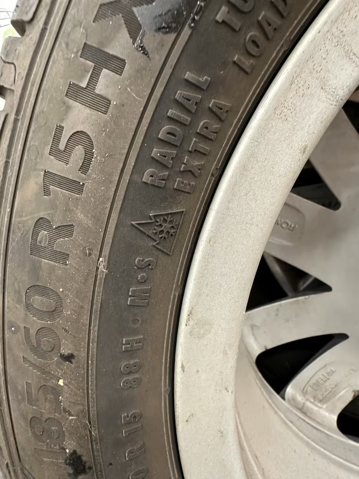 185 60 R15 Kompletträder Aluräder M+S Barum 7mm Seat Ibiza 6J