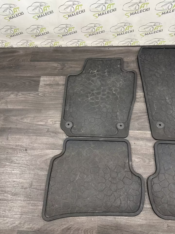 Gummi Fußmatten Set Komplett Seat Ibiza 6J IV Modell 6J0061500