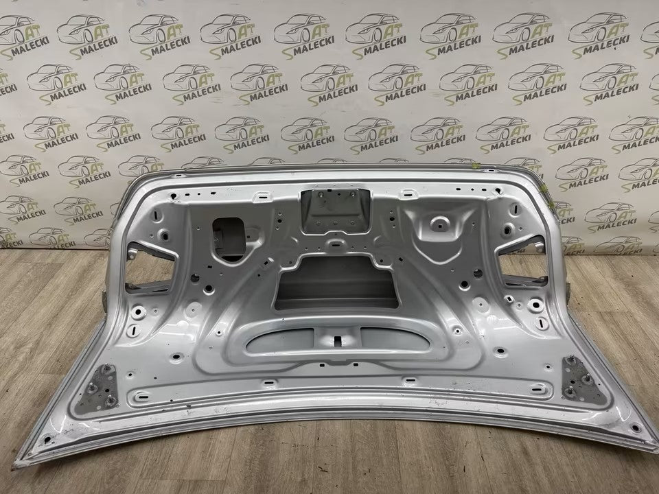 8K5 827 023 AE Heckklappe Kofferraum Deckel Audi A4 B8 12-15 Bj