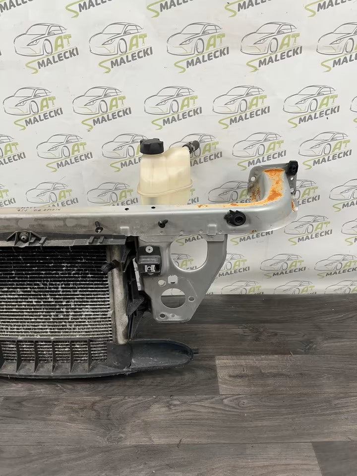 Lock carrier front mask Smart 450 model radiator fan container