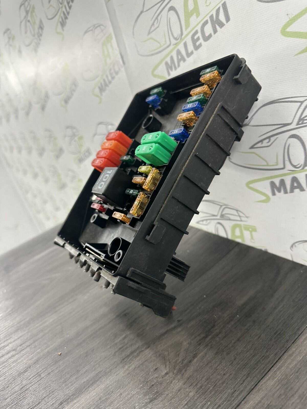 6305332
