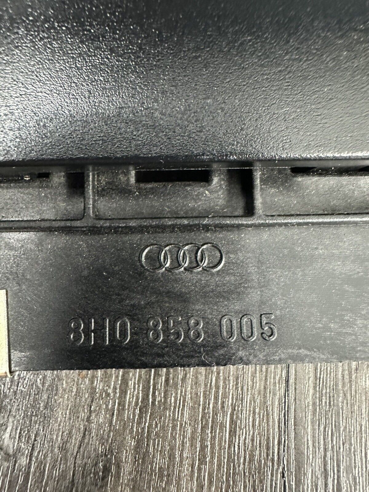 6305727