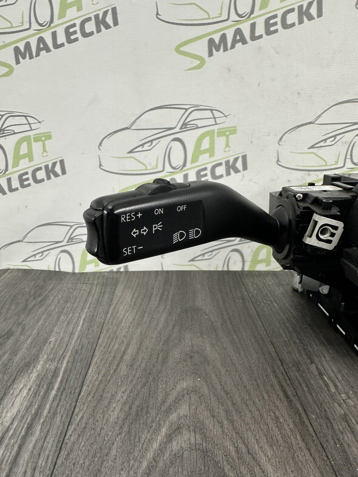 6304181