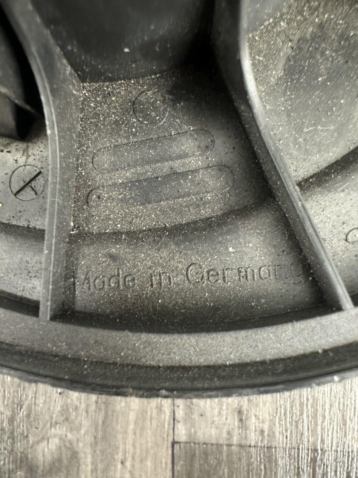 6308508