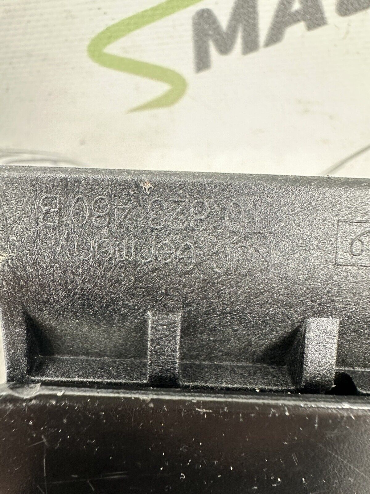 6305919