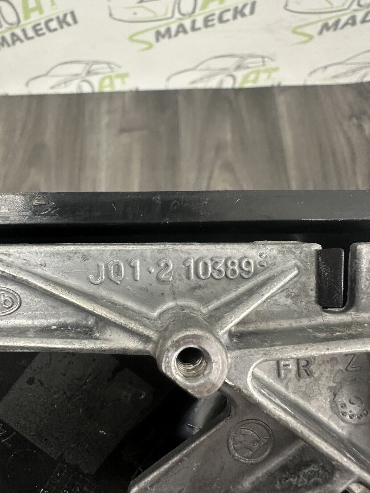 6304138