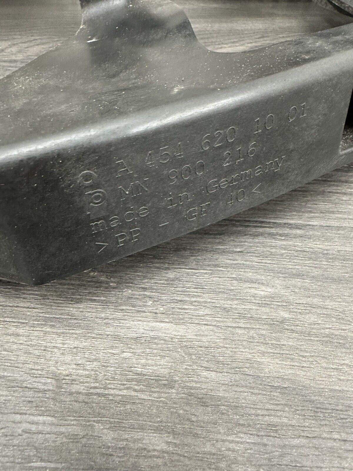 6305603