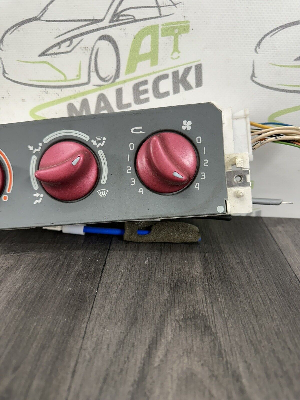 6304277
