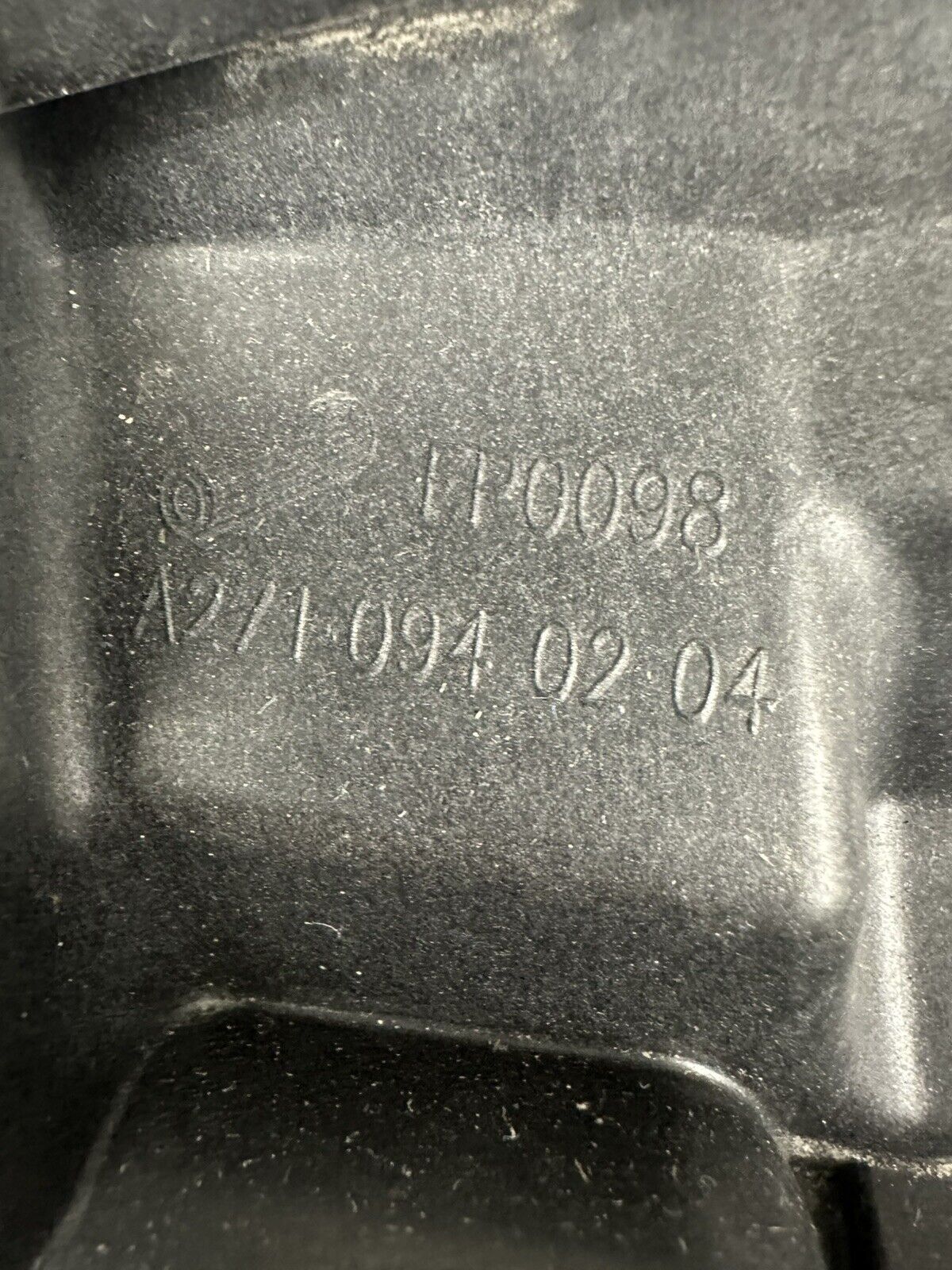 6304457