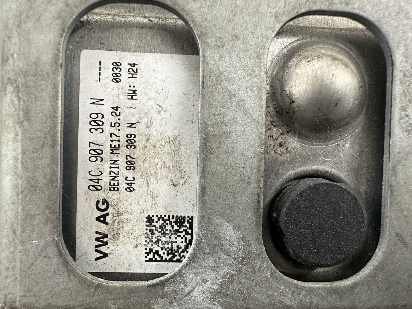 6305867