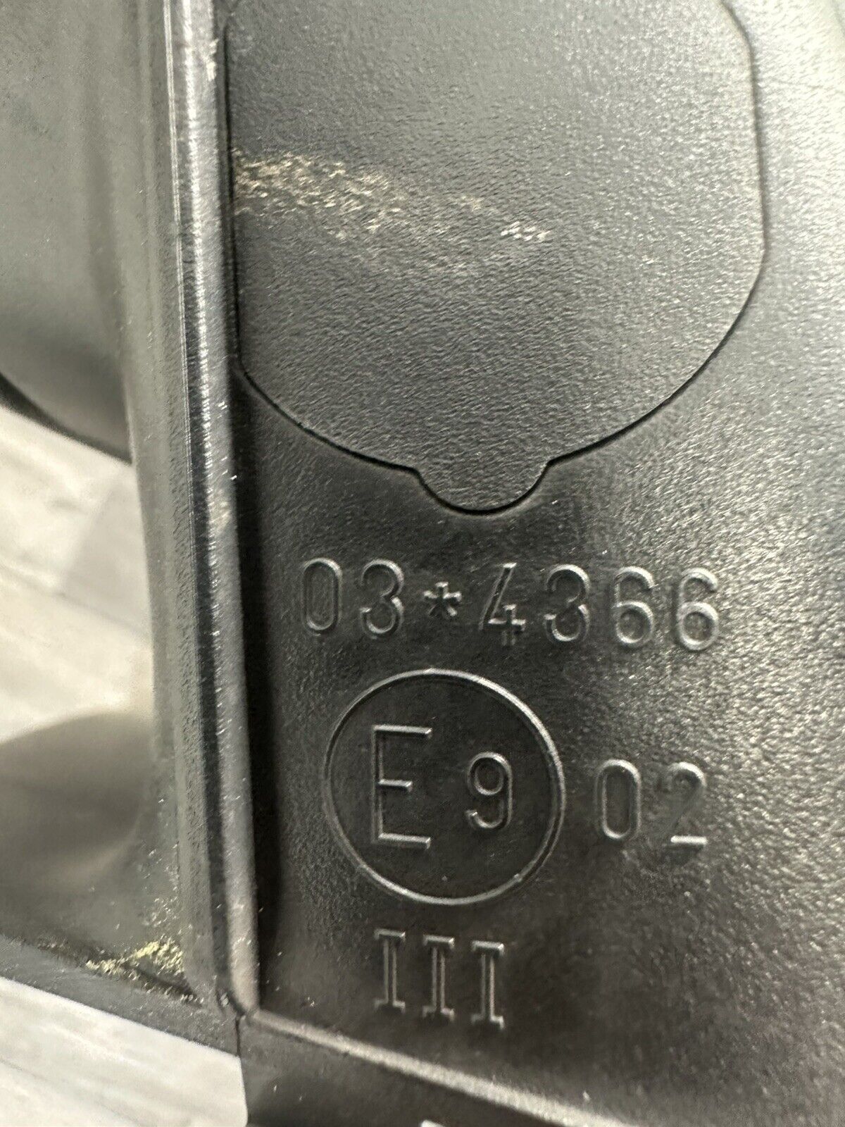 6304146
