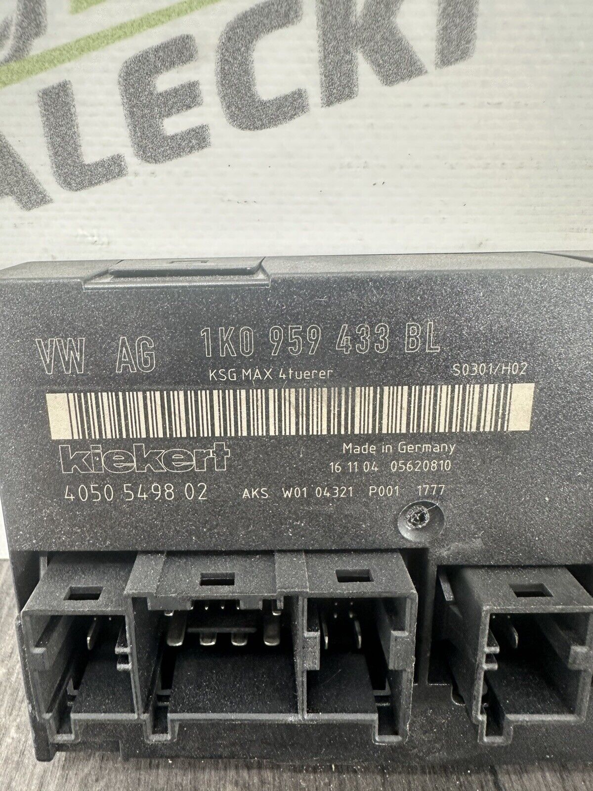 6305001