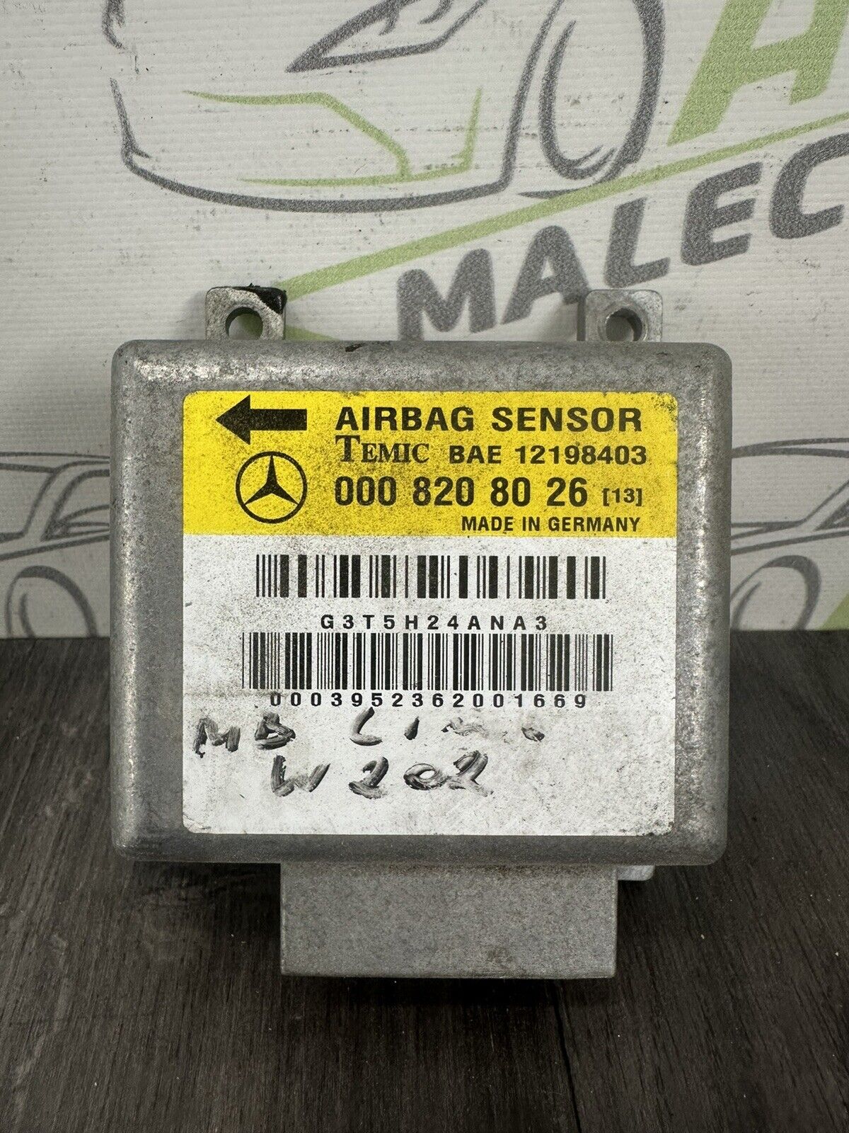6305953