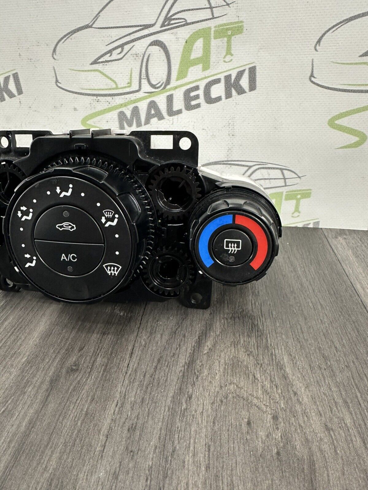 6304268