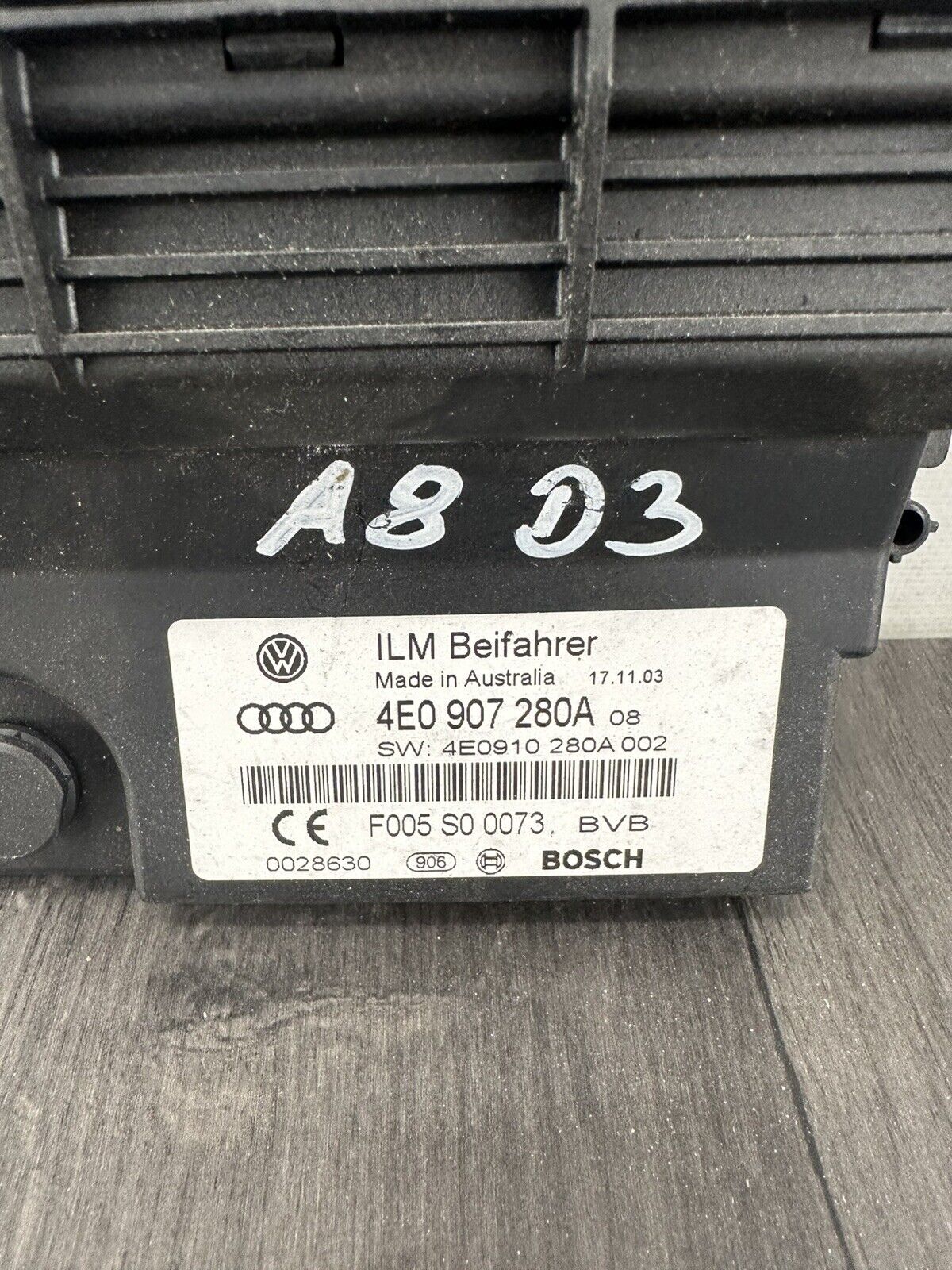6304956