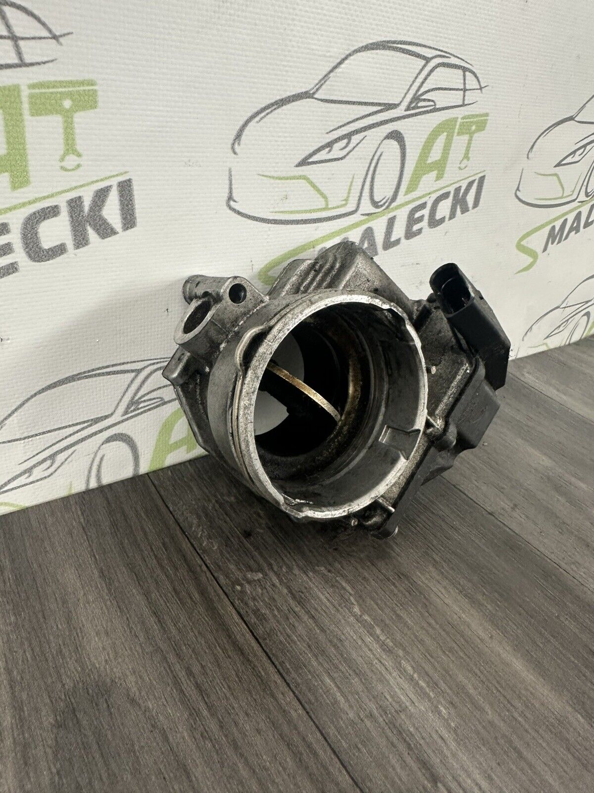 6308138