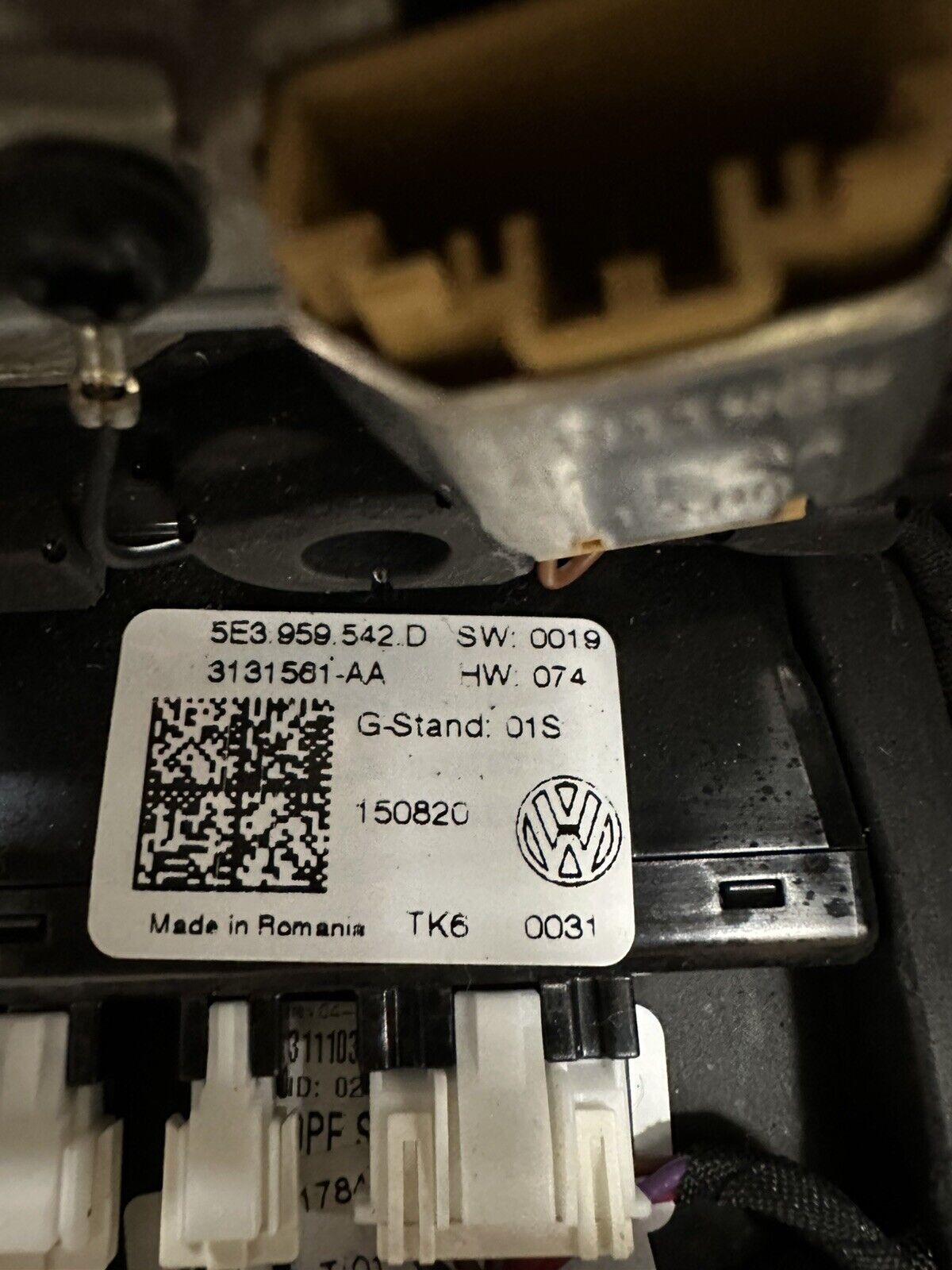 6304727