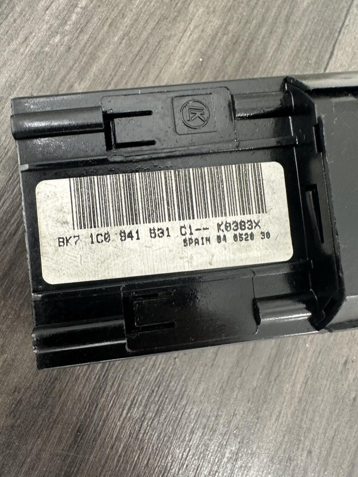 6305215