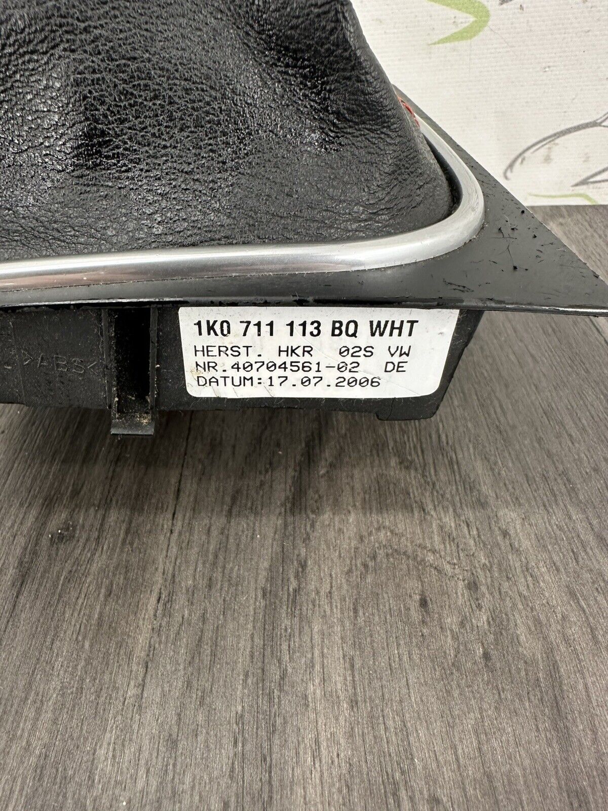 6305383