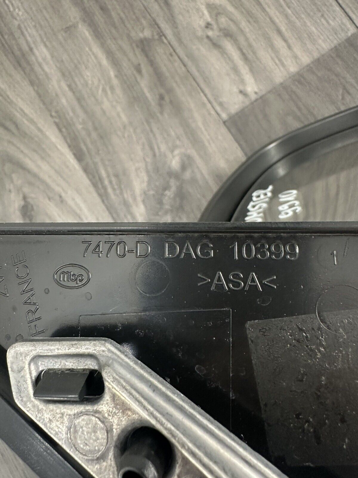 6304146