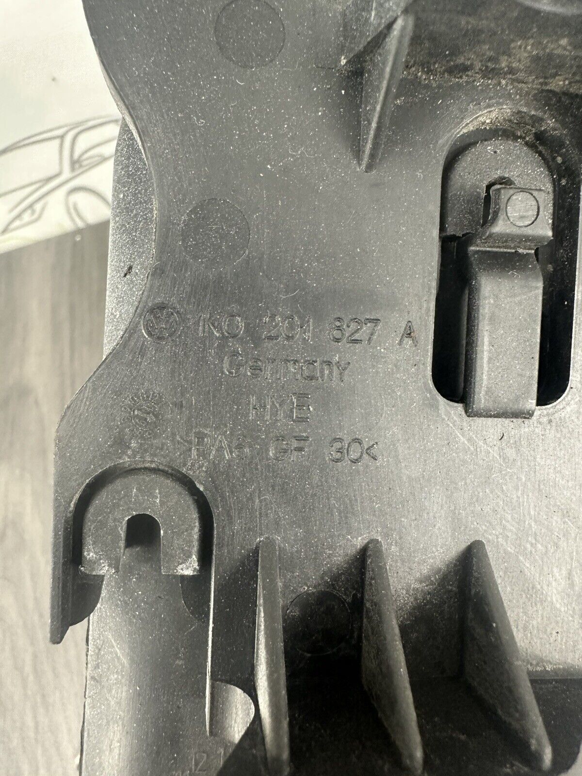 6304274