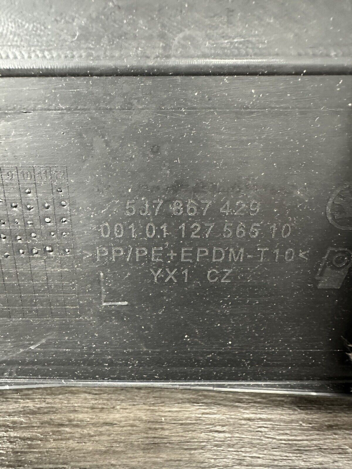 6308735