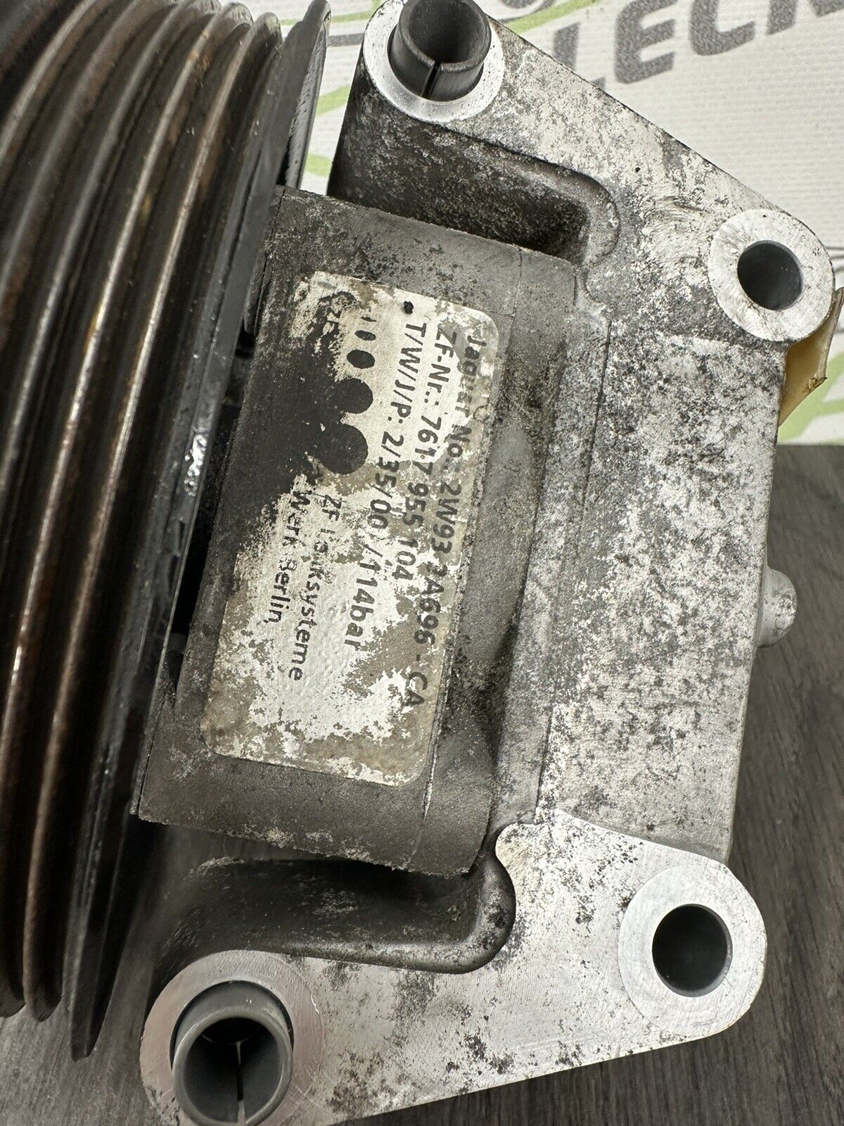 6308737