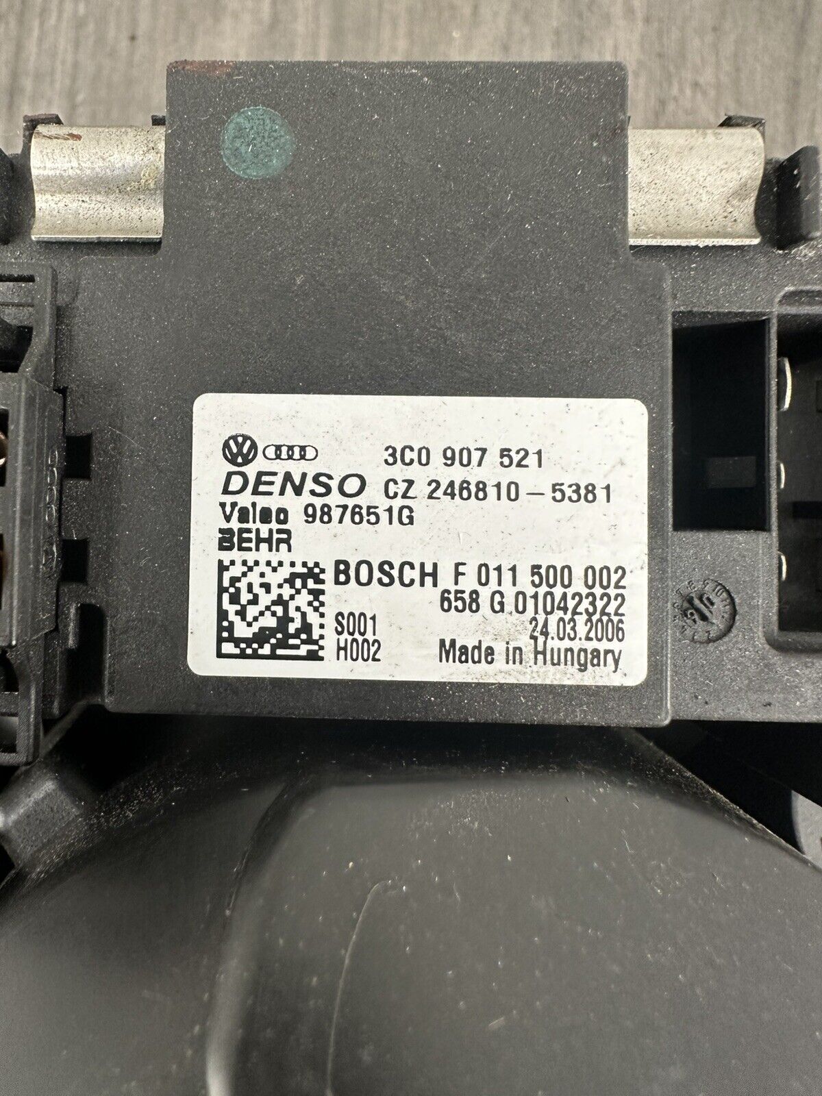 6308506
