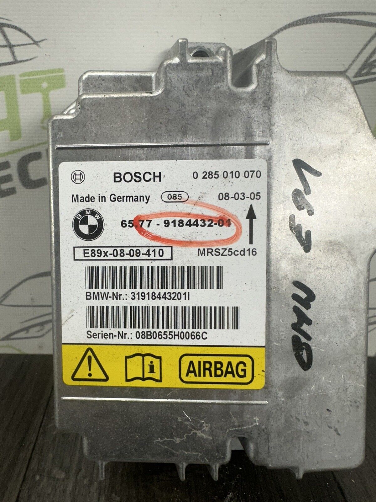 6305962