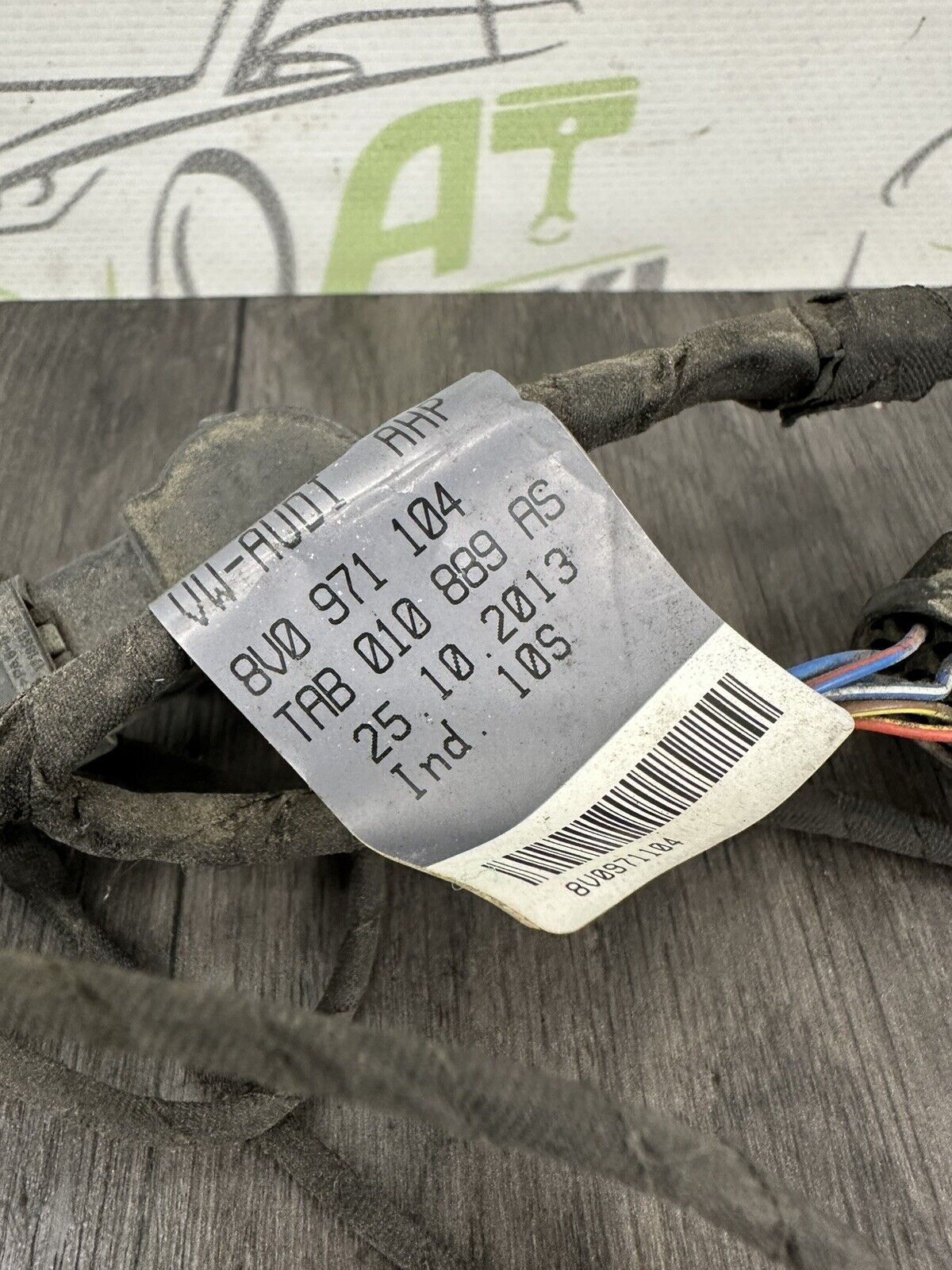 6304745