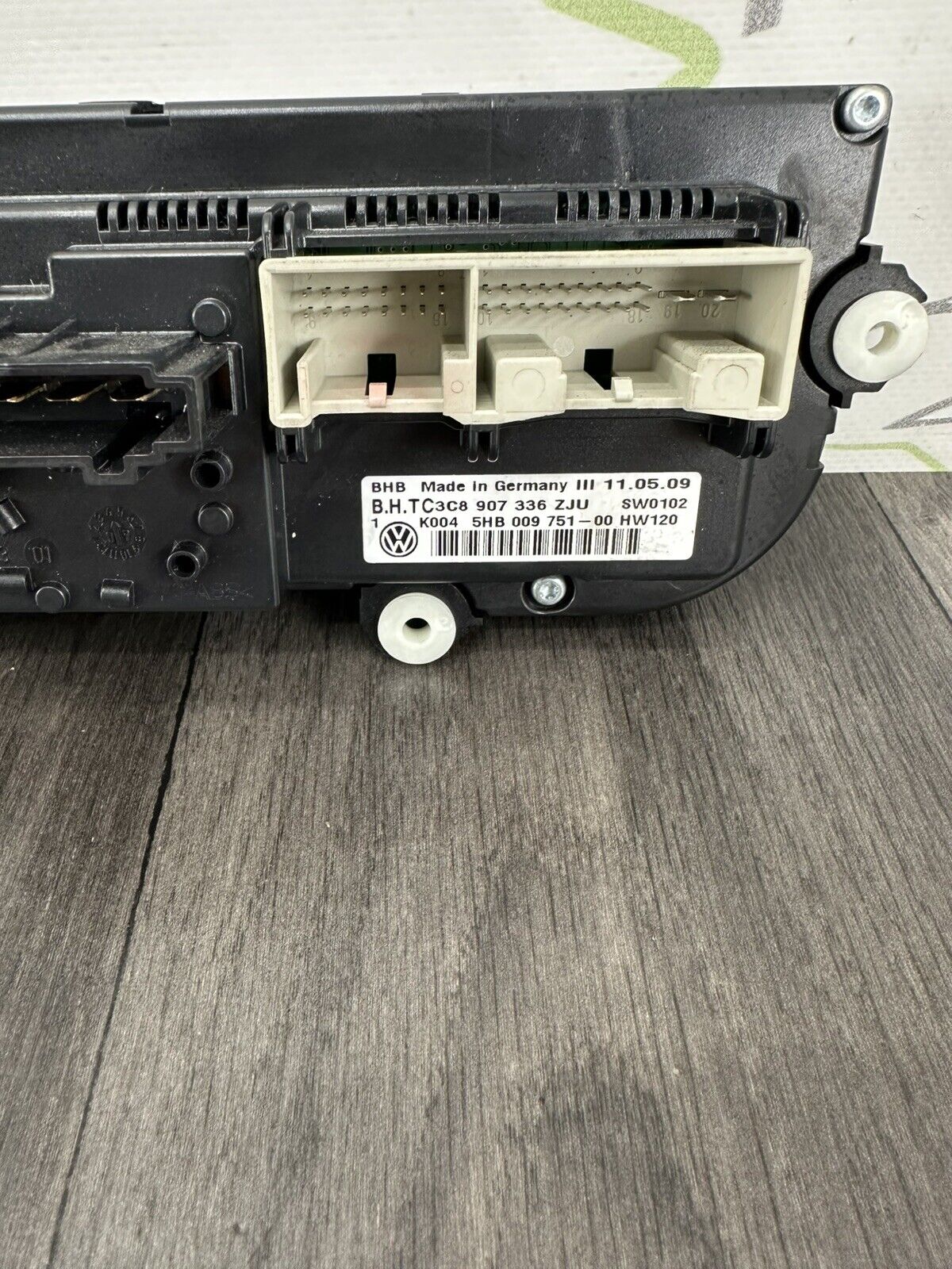 6309094