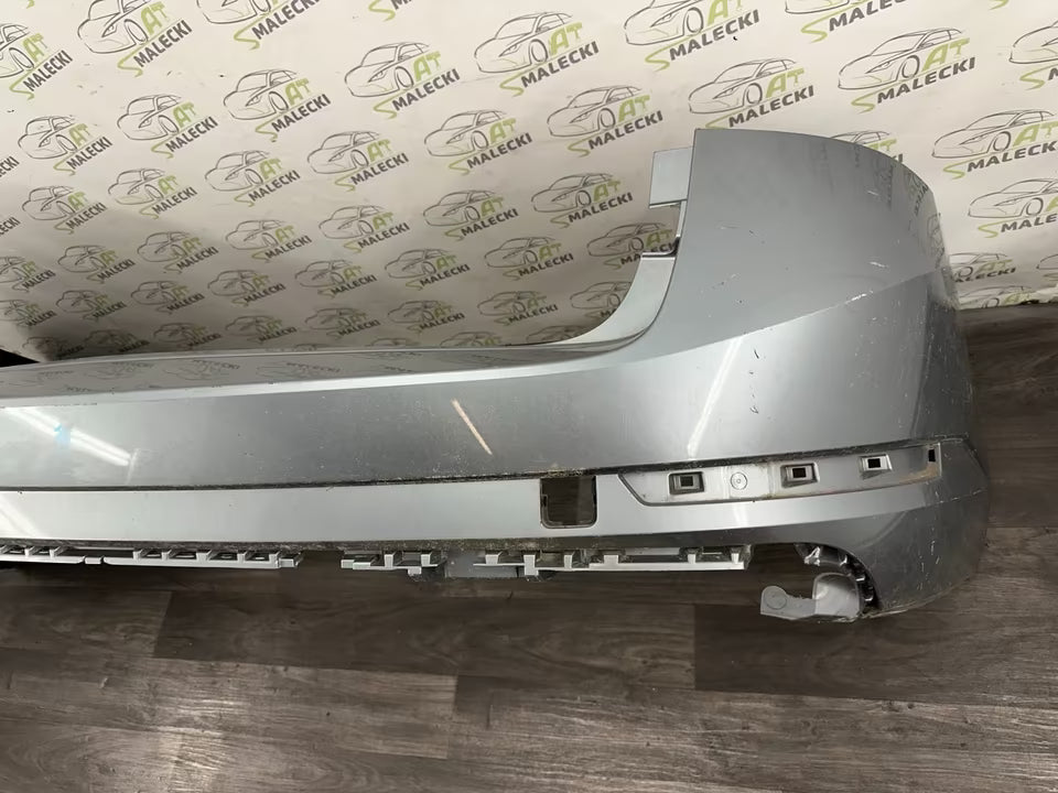 3V9807421 Stoßstange Hinten Skoda Superb 3V III Modell Kombi