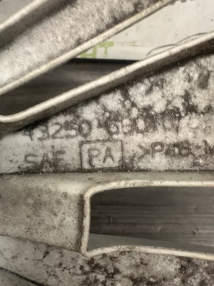 43250-68L10 Radkappe Radzierkappe für Suzuki Swift