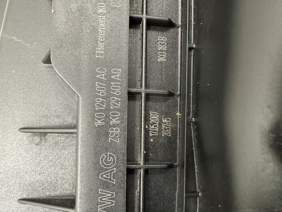 Luftfilterkasten Luftfiltergehäuse 1,4 TSI BMY Vw Audi 1K0129607