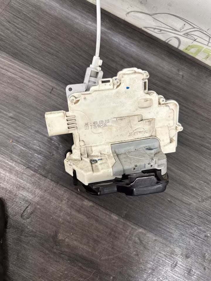 4F0839015 Türschloss Hinten Links für Audi A6 4F