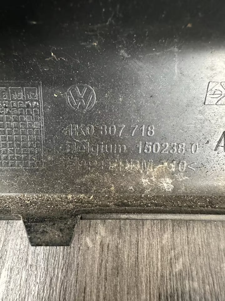 1K0807718 Zierleiste Stoßfänger Vorne Rechts VW Golf V